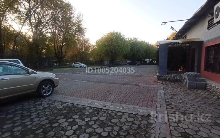 Участок · 50 соток, мкр №4 12 за ~ 1.6 млрд ₸ в Алматы, Ауэзовский р-н — фото 2