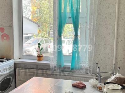 3-бөлмелі пәтер · 65 м² · 1/5 қабат, Ружейникова 12 — Жанбыла, бағасы: 16 млн ₸ в Уральске