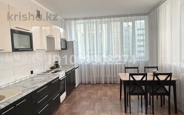 1-комнатная квартира · 54 м² · 11/14 этаж, Алматы 13 за 200 000 ₸ в Астане, Есильский р-н — фото 13