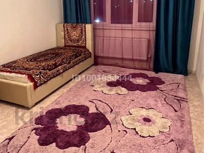 Пәтерлер в Алматы: 2-бөлмелі пәтер · 60 м² · 1 қабат · ай сайын, мкр Мадениет, бағасы: 200 000 〒 2-бөлмелі пәтер · 60 м² · 1 қабат · ай сайын, мкр Мадениет, бағасы: 200 000 〒 в Алматы, Алатауский р-н
