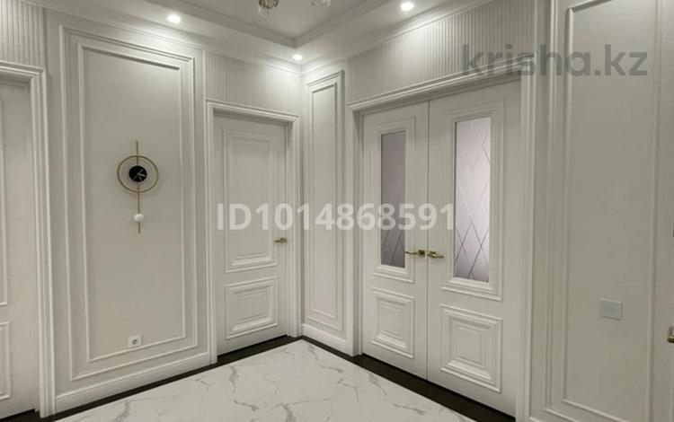4-комнатная квартира · 105 м² · 6/8 этаж, Мәңгілік ел 36 за 109 млн ₸ в Астане, Есильский р-н — фото 2