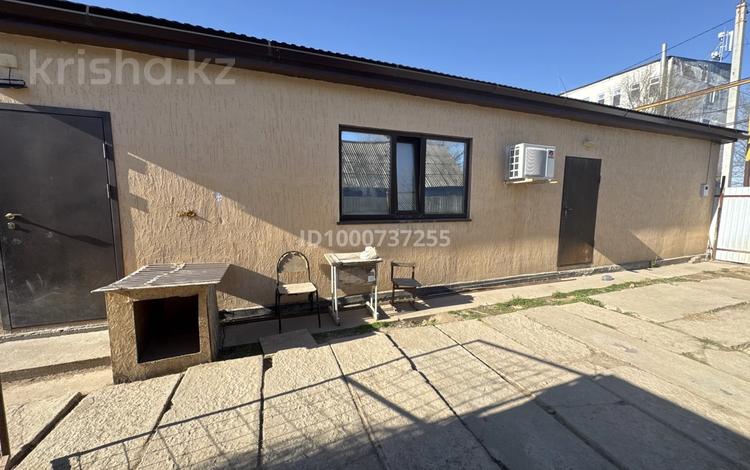 Отдельный дом · 1 комната · 50 м² · 3.2 сот., Лермонтова 55 за 37 млн ₸ в Уральске — фото 2