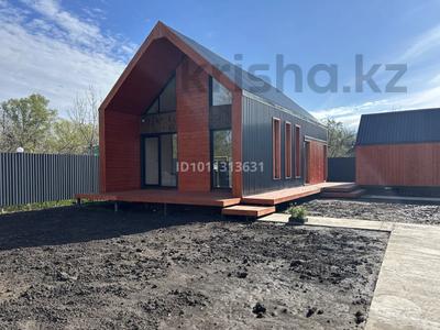Дом · 3 комнаты · 65 м², мкр Омега, Самал 3 Звездочка 13Б за 60 000 〒 в Уральске