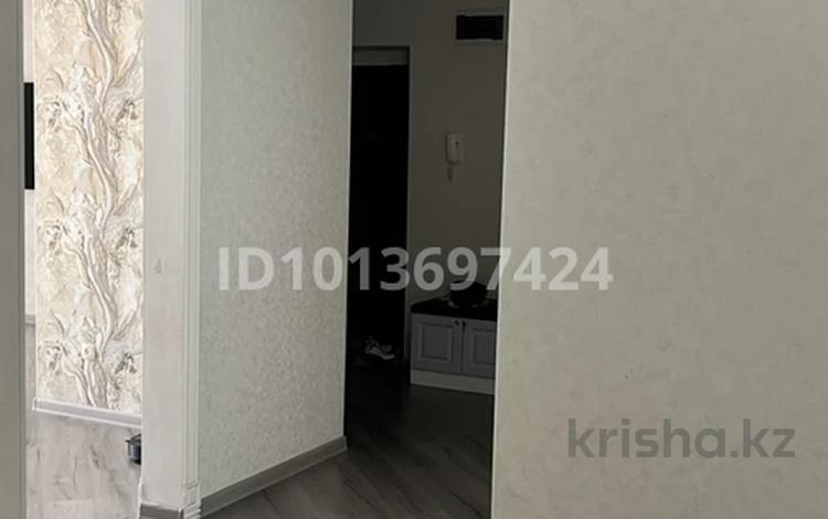 3-бөлмелі пәтер · 105 м², ул. Рахимбека Сабатаева 82 — Район центрального парка, бағасы: 45 млн ₸ в Кокшетау — фото 2