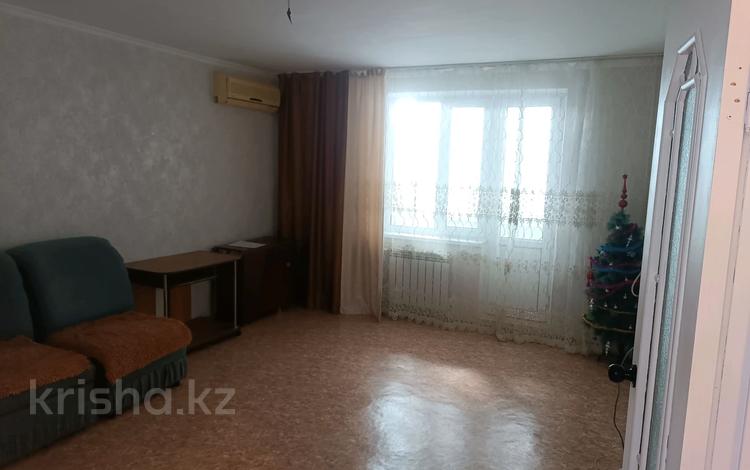 4-комнатная квартира · 78.38 м² · 4/5 этаж, 6 микрорайон 20 за 15.6 млн 〒 в Лисаковске — фото 2