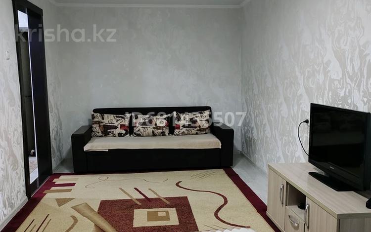 1-комнатная квартира · 40 м² · 4/5 этаж, Жамакаева 219 — 20 квартал район Онкологии Радиологии Инвитро Эйкос Лицей за 10 000 ₸ в Семее — фото 13