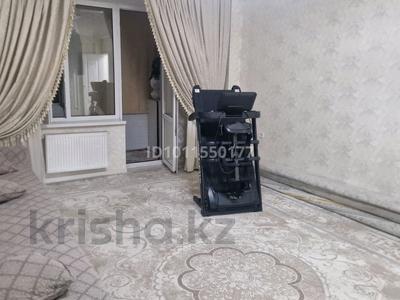 3-комнатная квартира · 90 м², Райымбек 60б за 350 000 〒 в Каскелене