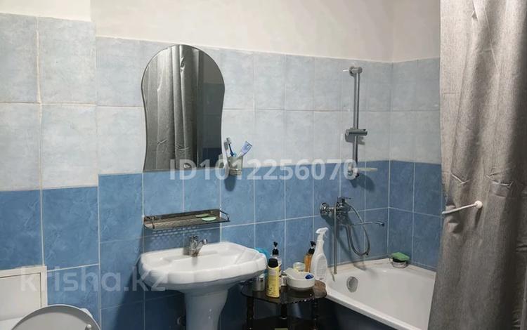 2-бөлмелі пәтер · 50 м² · 5/5 қабат, Жеті қазына ш/а., Нарена имашева, бағасы: 18.3 млн ₸ в Атырау, мкр Жети Казына — фото 2