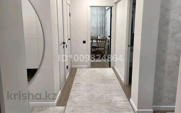 3-комнатная квартира · 72 м² · 4/5 этаж, Утепова 25 — Океан за 41 млн ₸ в Усть-Каменогорске — фото 2