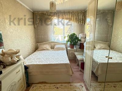 Отдельный дом · 3 комнаты · 81 м² · 4 сот., Оборонная 48 за 36 млн ₸ в Семее