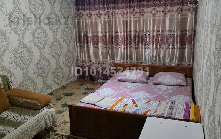 1-комнатная квартира · 36 м² · 4/5 этаж, Жангельдина 8 за 10 000 ₸ в Шымкенте, Аль-Фарабийский р-н — фото 2