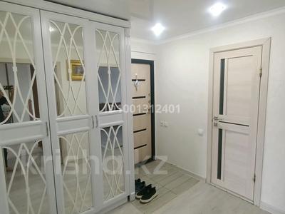 Продажа квартир в Павлодарской обл.: 3-комнатная квартира · 63.3 м² · 5/5 этаж, Академика Чокина 96 — Назарбаева - Академика Чокина - Абая за 23 млн 〒 3-комнатная квартира · 63.3 м² · 5/5 этаж, Академика Чокина 96 — Назарбаева - Академика Чокина - Абая за 23 млн 〒 в Павлодаре
