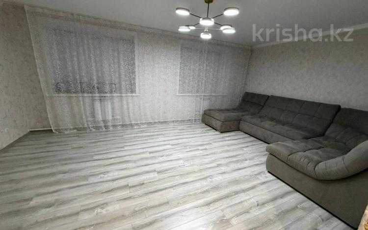 2-бөлмелі пәтер · 63.8 м² · 4/5 қабат, Строителей 40, бағасы: ~ 16.4 млн ₸ в Аксу — фото 3