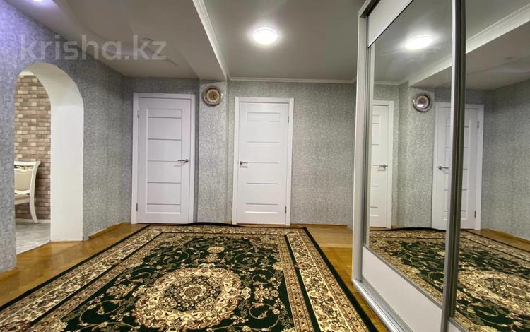 4-комнатная квартира · 122.9 м² · 3/5 этаж, 1 Мая 62 за 65 млн ₸ в Костанае — фото 2