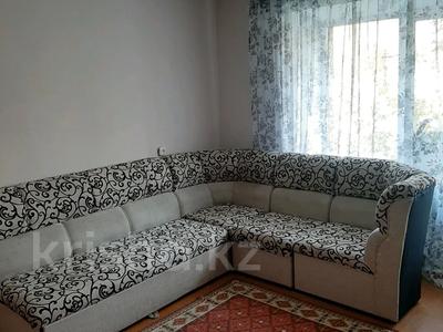 1-комнатная квартира, 31 м², 4/5 этаж посуточно, Майкудук 21 за 6 000 〒 в Караганде, Алихана Бокейханова р-н