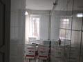 2-комнатная квартира · 46 м² · 1/4 этаж, мкр №10 19 за 250 000 ₸ в Алматы, Ауэзовский р-н — фото 3