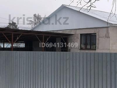 Отдельный дом • 3 комнаты • 100 м² • 3 сот., Аблайхана 170 — Папанина за 30 млн 〒 в Талгаре