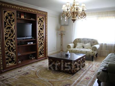 4-комнатная квартира, 142 м², 14/15 этаж, Ходжанова 76 за 112 млн 〒 в Алматы, Бостандыкский р-н