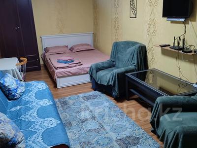 1-комнатная квартира · 32 м² · 2/5 этаж, мкр Орбита-2 5 — Навои Аль-Фараби за 12 000 ₸ в Алматы, Бостандыкский р-н