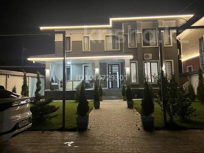 Отдельный дом · 5 комнат · 400 м² · 8 сот., мкр Шапагат-2 — Мкр васток рядом за 2.5 млн ₸ в Шымкенте, Каратауский р-н