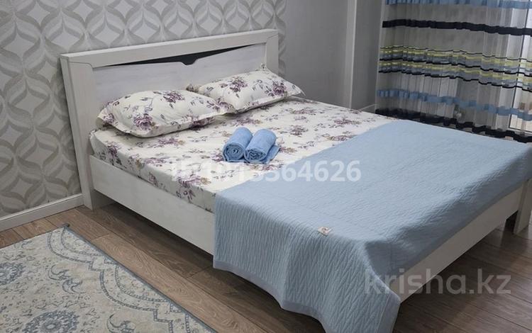 2-комнатная квартира · 67 м² · 2/14 этаж, мкр Нурсат 2 29/4 блок 1 — Рядом с Рахима Плаза за 17 000 ₸ в Шымкенте, Каратауский р-н — фото 2