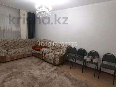 2-бөлмелі пәтер · 54 м² · 4/5 қабат, Алдабергенова — Алдабергенова кунаева, бағасы: 140 000 ₸ в Талдыкоргане, мкр Жастар