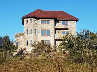 Отдельный дом · 11 комнат · 243 м² · 16 сот., Набережная 15 за 80 млн 〒 в Бурабае