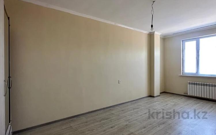 1-комнатная квартира · 38 м² · 1/3 этаж, 11 квартал 54 за 17 млн ₸ в Алматинской обл. — фото 2