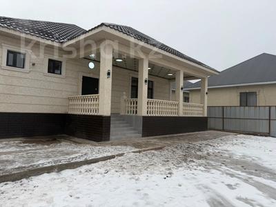 Отдельный дом · 5 комнат · 210 м² · 6 сот., Абылайхана 198/а за 40 млн ₸ в Каскелене
