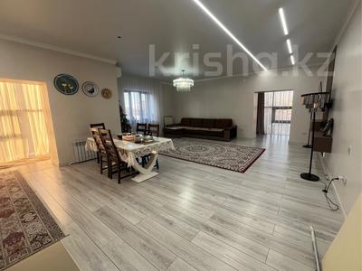 Продажа квартир в Абай обл.: 5-комнатная квартира · 244.4 м² · 5/6 этаж, Жумабаева 42 за 85 млн 〒 5-комнатная квартира · 244.4 м² · 5/6 этаж, Жумабаева 42 за 85 млн 〒 в Семее