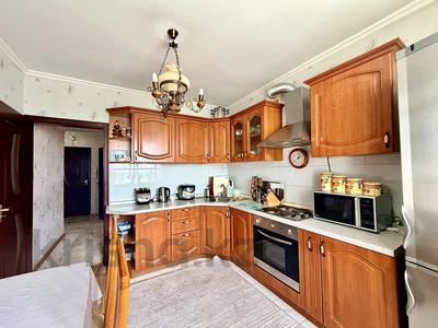3-бөлмелі пәтер · 82 м² · 7/9 қабат, Тауелсиздик 14/1 — Евразия, ЕНУ, бағасы: 37.5 млн ₸ в Астане, Алматы р-н