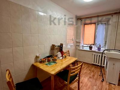 3-комнатная квартира · 64 м² · 5/6 этаж, Беркимбаева 112 за 17.2 млн 〒 в Экибастузе