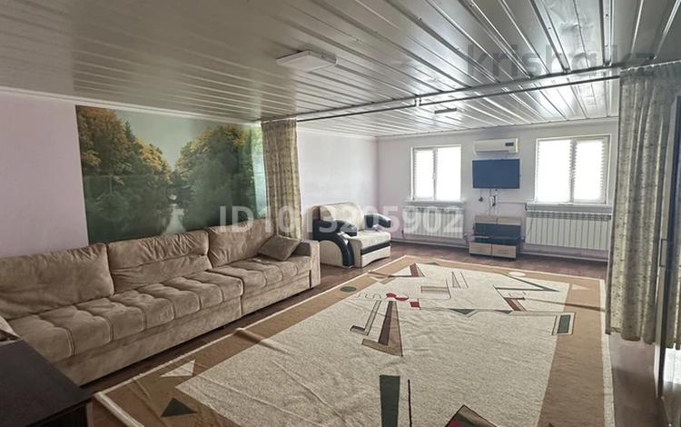 Дом · 1 комната · 58 м², Атк 77 — Район атк спутник за 25 000 ₸ в Конаеве — фото 2