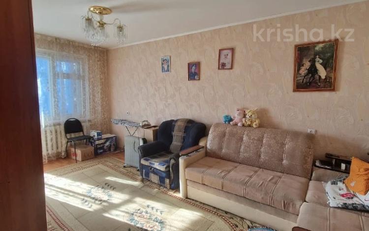 2-комнатная квартира · 50 м² · 3/5 этаж, Алии Молдагуловой за 14 млн ₸ в Актобе — фото 11
