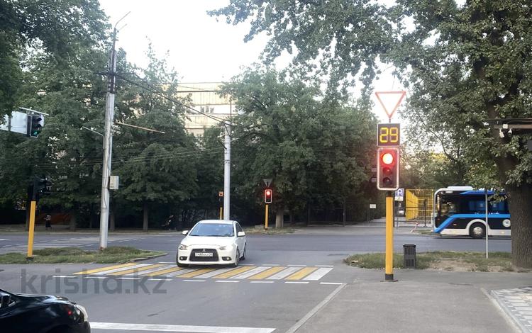 Жеке үй · 7 бөлме · 240 м² · 4 жүзд., Богенбай батыра 266, бағасы: 250 млн ₸ в Алматы, Алмалинский р-н — фото 2