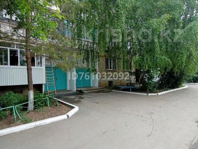 1-бөлмелі пәтер · 35 м² · 5/5 қабат, мкр 4 7 — Садик Снежинка, бағасы: 14 млн ₸ в Уральске