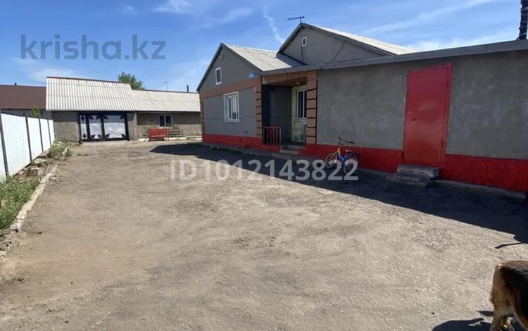 Жеке үй · 4 бөлме · 150 м² · 10 жүзд., ул. Талгата Бигельдинова 22, бағасы: 30 млн ₸ в Акмолинской обл. — фото 2