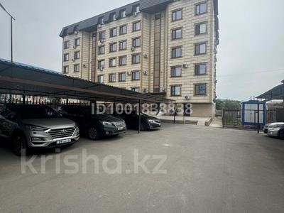 3-комнатная квартира · 70 м² · 2/5 этаж, Авангард 2 микрорайон за 350 000 〒 в Атырау, мкр Авангард-2