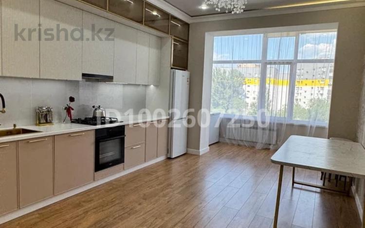 3-комнатная квартира · 115.8 м² · 5/5 этаж, Исаева 71 — Галактика за 69 млн 〒 в Уральске, мкр Школьник — фото 12