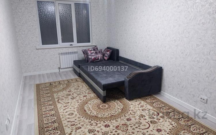 1-комнатная квартира, 49 м², 1/12 этаж помесячно, Дарабоз 75