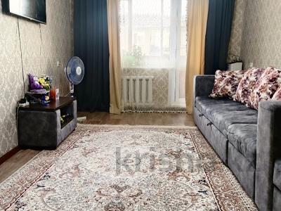 2-комнатная квартира · 45 м² · 5/5 этаж, Казахстанская за 8.5 млн 〒 в Шахтинске