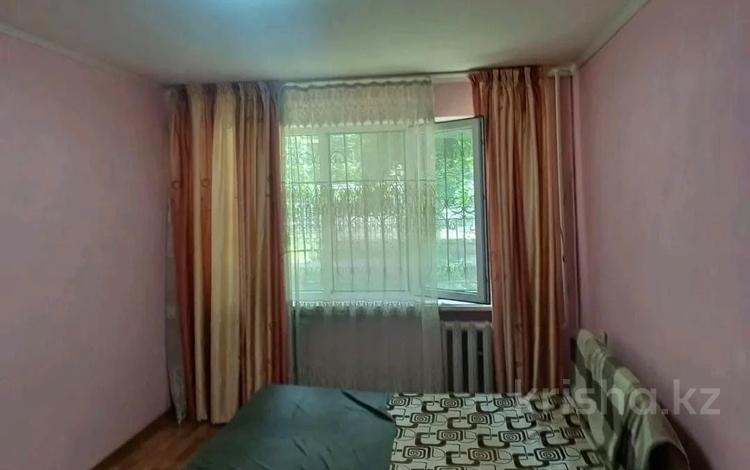 1-комнатная квартира · 32 м² · 1/4 этаж, мкр №3 34 за 21 млн ₸ в Алматы, Ауэзовский р-н — фото 2