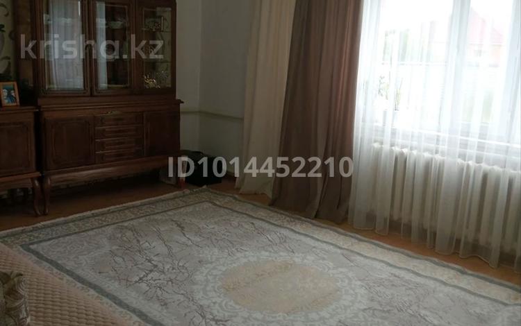 Жеке үй · 4 бөлме · 80 м² · 10 жүзд., П. Кызыл жар ул. Кабанбай Батыра 4, бағасы: 40 млн ₸ в Астане — фото 2