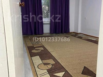 2-бөлмелі пәтер · 60 м² · 1/5 қабат, Независимости — Возле школы Керимбекова, возле налоговой., бағасы: 20 млн ₸ в Каскелене