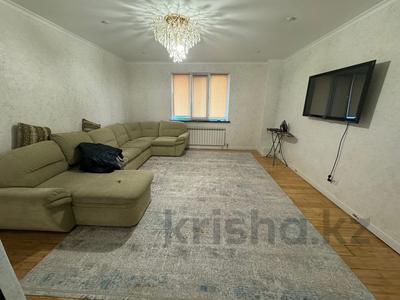 3-комнатная квартира, 90 м², 1/14 этаж помесячно, мкр Комсомольский, Сарайшык 5 за 300 000 〒 в Астане, Есильский р-н