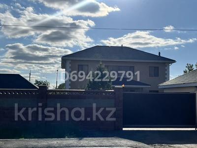 Продажа домов и дачи в Акмолинской обл.: Отдельный дом · 6 комнат · 320 м² · 14 сот., Джамбула 30 за 60 млн 〒 Отдельный дом · 6 комнат · 320 м² · 14 сот., Джамбула 30 за 60 млн 〒 в Кабанбае Батыра