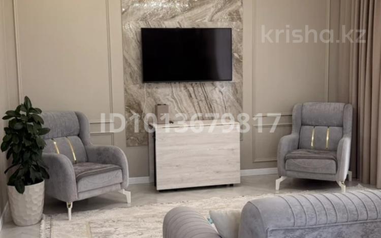 3-бөлмелі пәтер · 106 м² · 4/4 қабат, Пл.Победы 17/2, бағасы: 79 млн ₸ в Павлодаре — фото 4