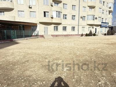 Свободное назначение, офисы, магазины и бутики, салоны красоты, фитнес и спорт, медцентры и аптеки, образование, развлечения, кабинеты и рабочие места, студии · 175 м² за 350 000 〒 в Актау, 33-й мкр