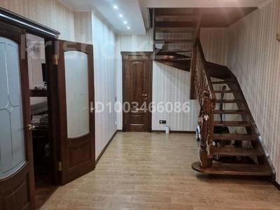 Продажа квартир в Астане: 4-комнатная квартира · 200 м² · 14/15 этаж, Омарова 10 — Абая Валиханова за 82 млн 〒 4-комнатная квартира · 200 м² · 14/15 этаж, Омарова 10 — Абая Валиханова за 82 млн 〒 в Астане, р-н Байконур