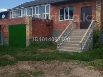 Отдельный дом · 4 комнаты · 180 м² · 15 сот., Казыбек би 62/1 — Стоматологии за 50 млн ₸ в Жибек Жолы